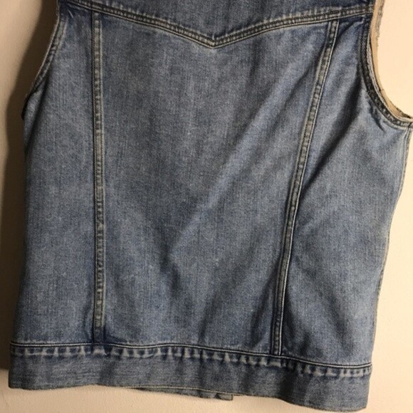 Eddie Bauer button down denim vest with cutoff sleeves size small - Picture 9 of 10